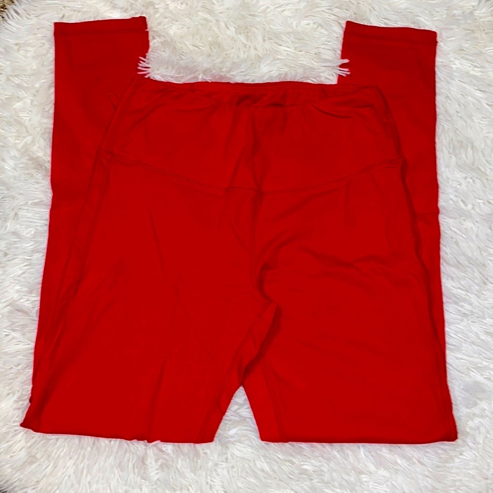 Red Women's‎ Leggings